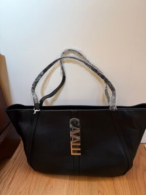 New! Cavalli class sandra shopper bag in black onyx.